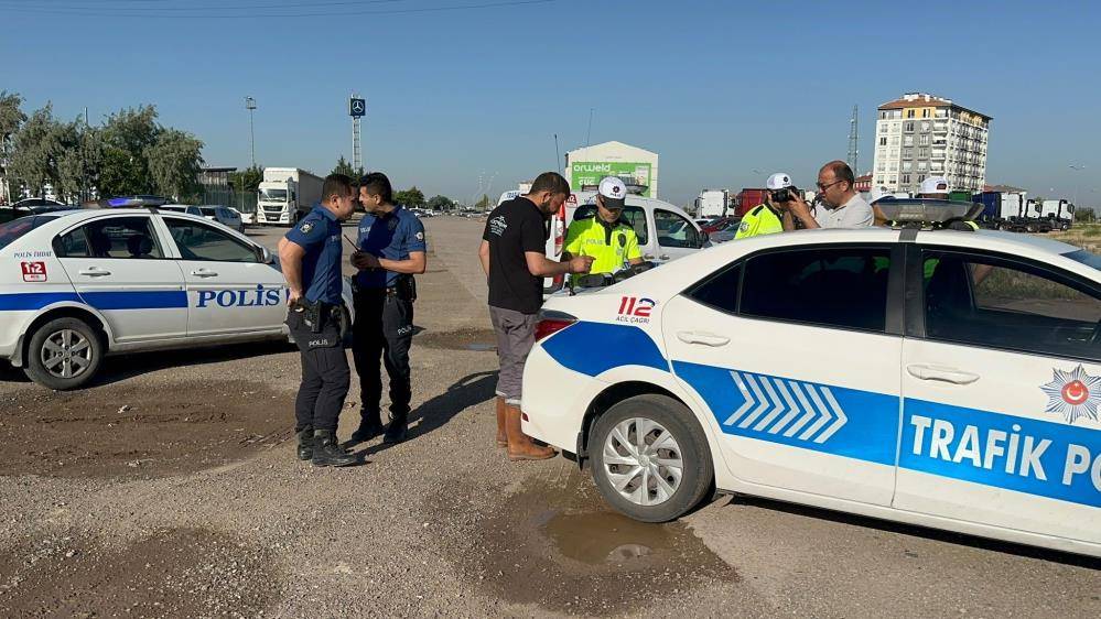Konya yolunda yakalandı: Sahte plaka takan sürücü gözaltında 2
